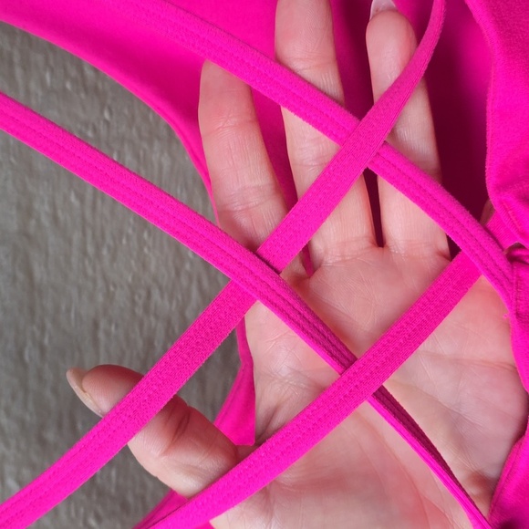 Torrid Low-Impact Wireless Strappy Back Active Sports Bra Pink Glow 3x - Picture 9 of 12